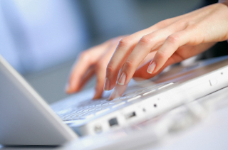 blogging_typing