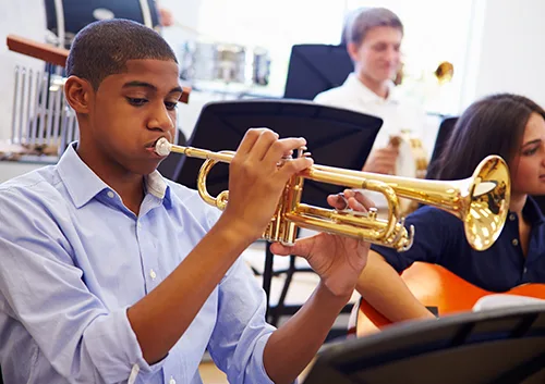 braces_and_band