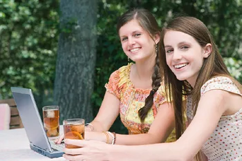teens_laptop